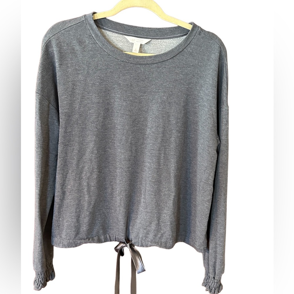 Lauren Conrad Grey Pullover Top
